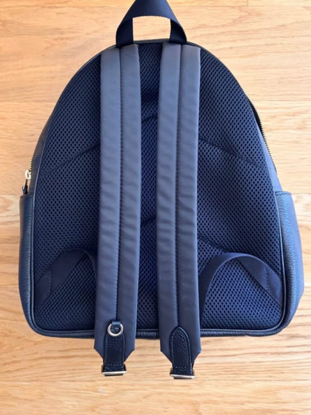 Coach Court Backpack in Signature Canvas - Picture 3 of 4